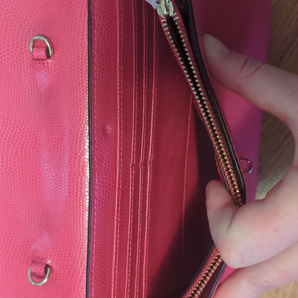 Henri Bendel The Uptown Woc Shoulder Purse in pink - Picture 5 of 7